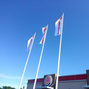 Drapeau personnalisé vertical soit à la Flammande pour mât standard (sans potence)